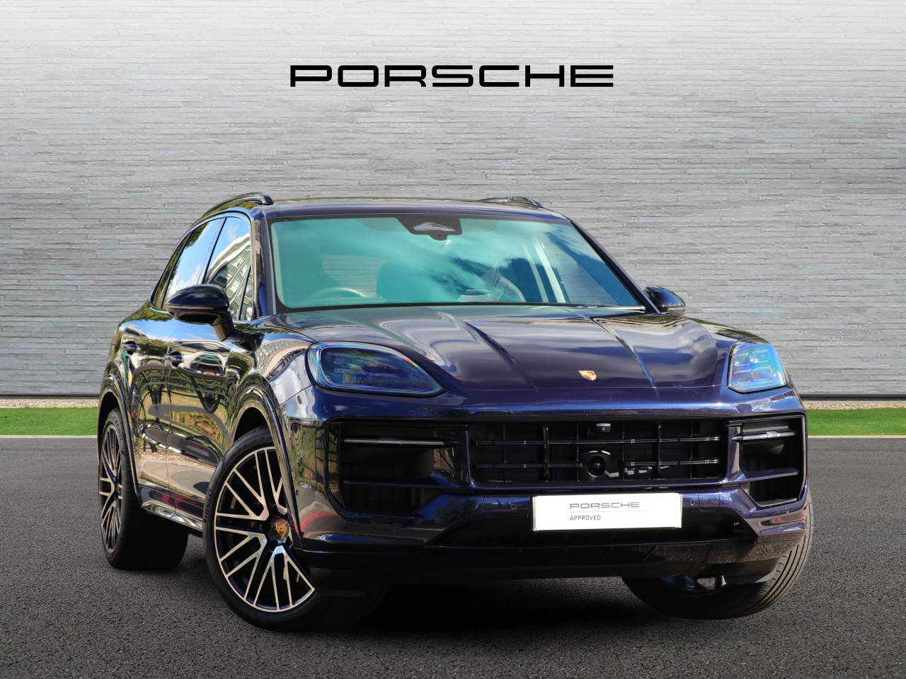 Main listing image - Porsche Cayenne