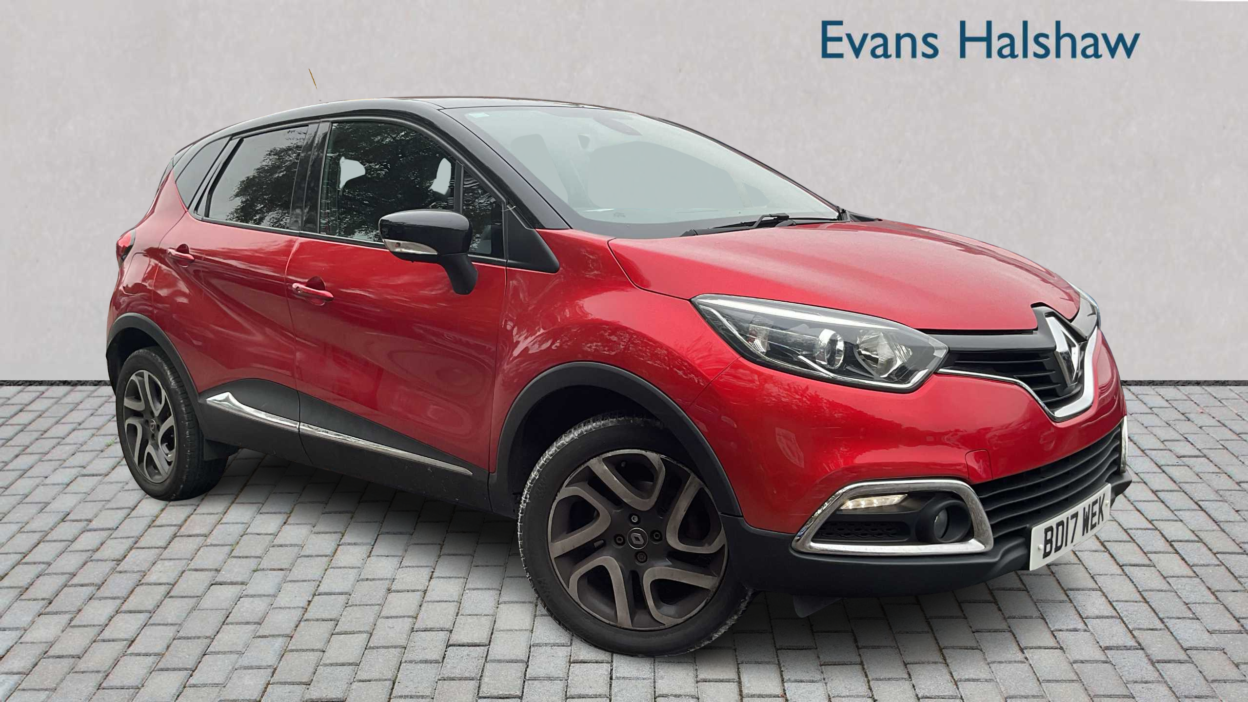 Main listing image - Renault Captur