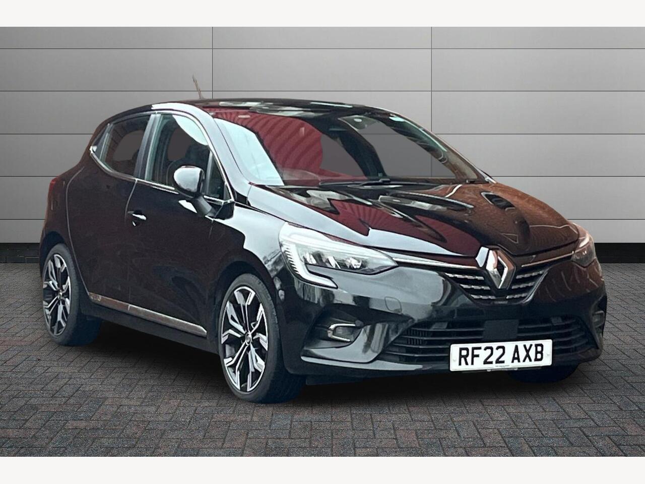 Main listing image - Renault Clio