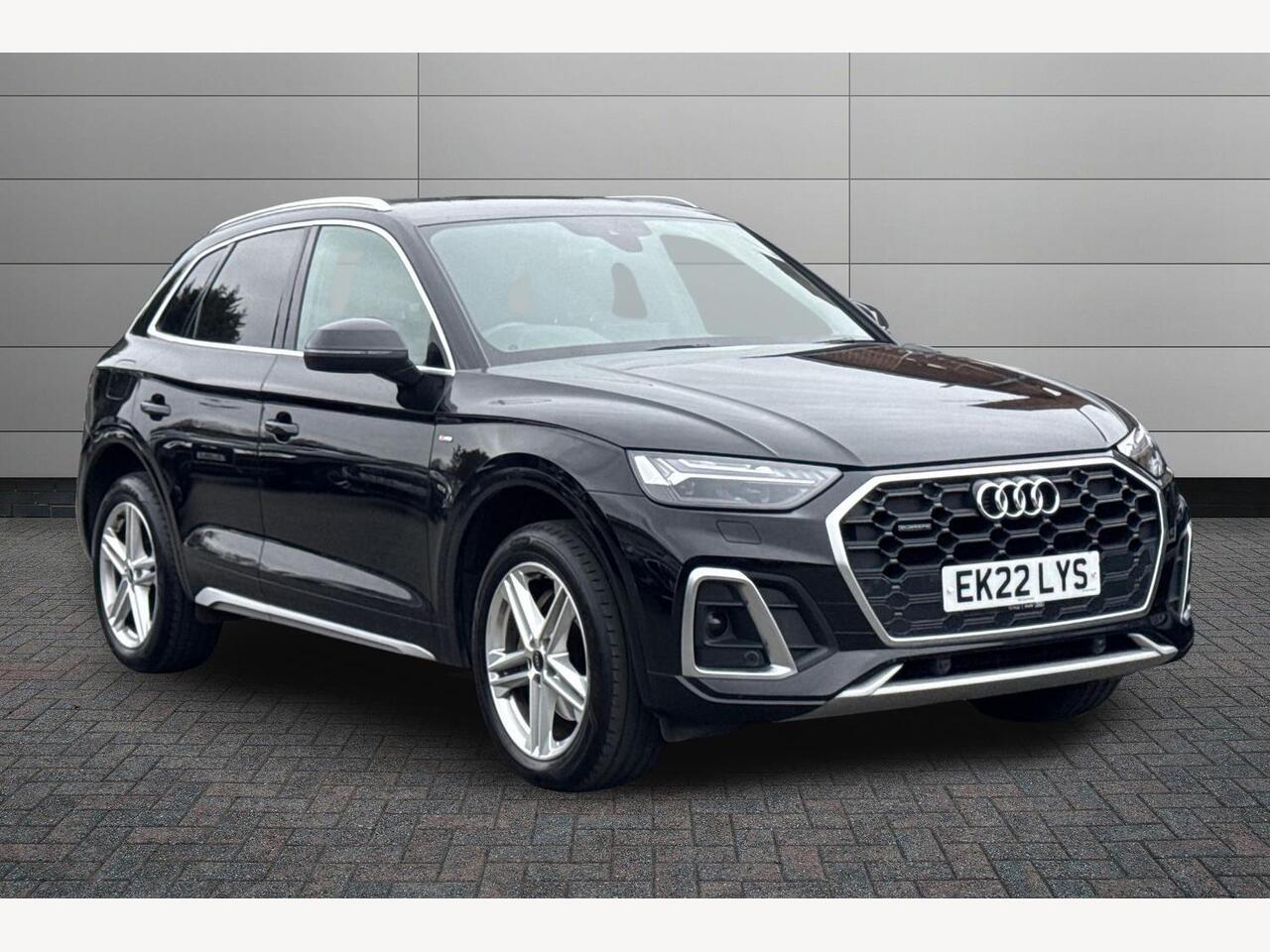 Main listing image - Audi Q5
