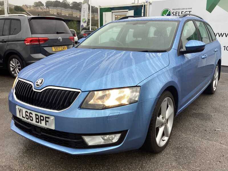 Main listing image - Skoda Octavia Estate