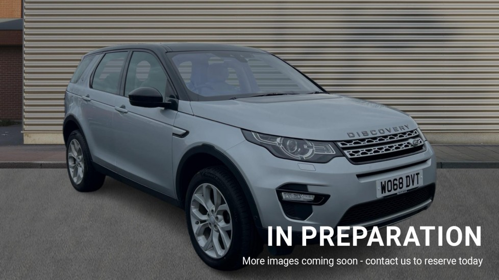 Main listing image - Land Rover Discovery Sport