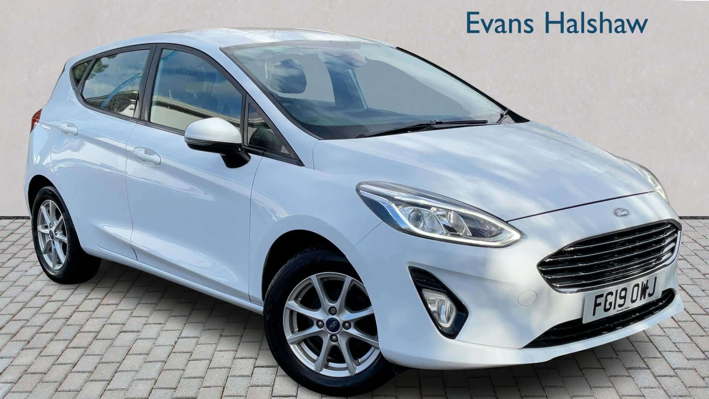 Main listing image - Ford Fiesta