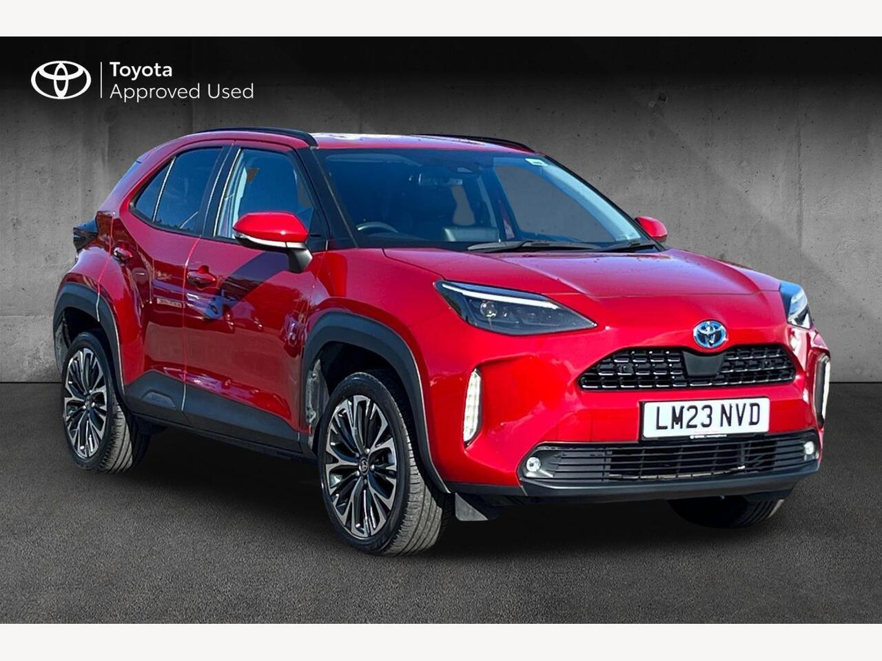Main listing image - Toyota Yaris Cross