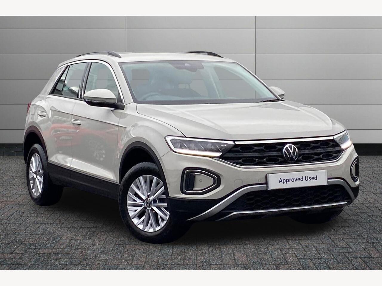 Main listing image - Volkswagen T-Roc