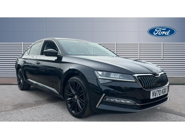 Main listing image - Skoda Superb