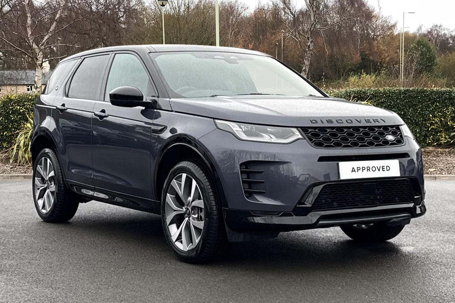 Main listing image - Land Rover Discovery Sport