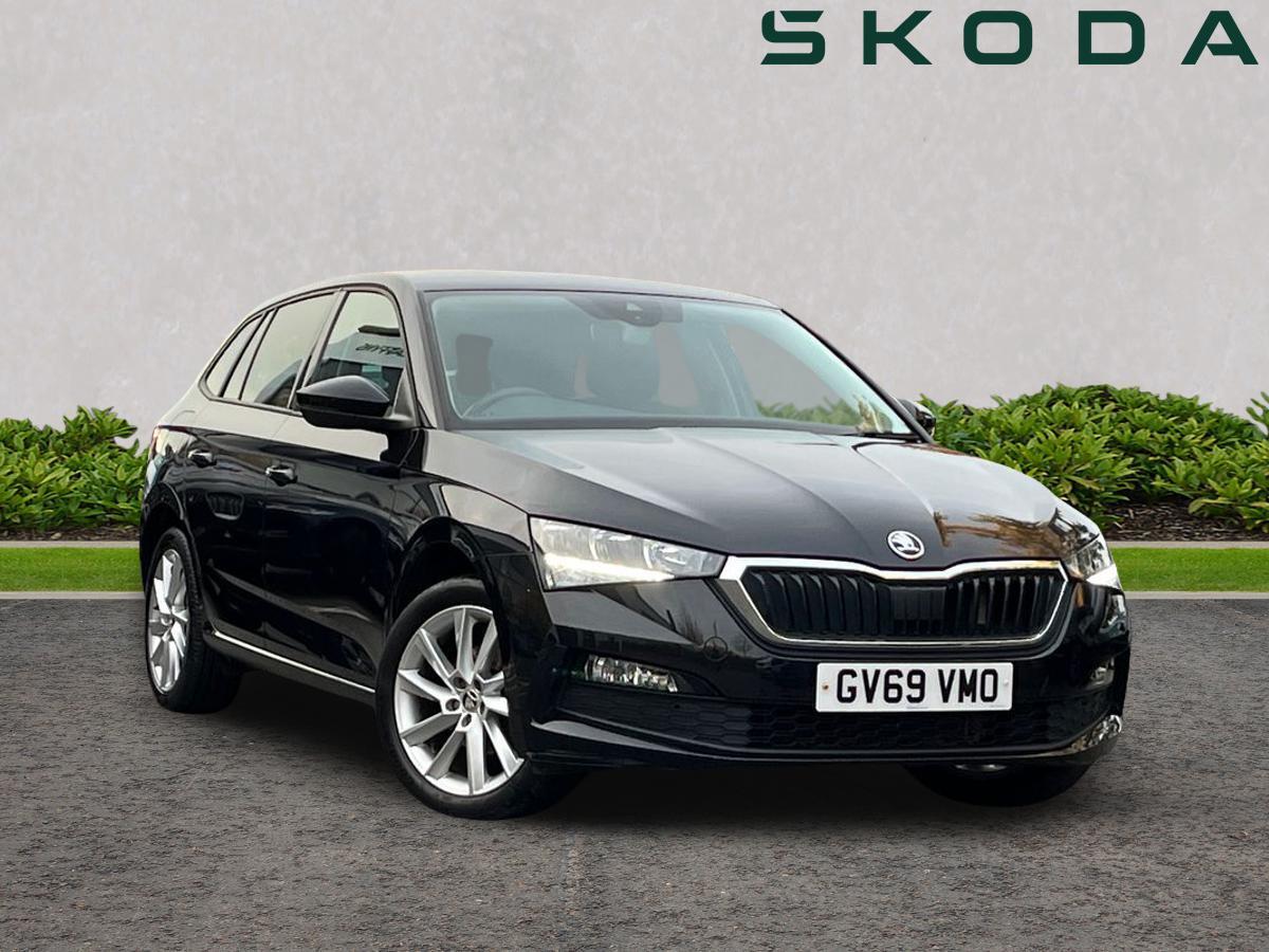 Main listing image - Skoda Scala