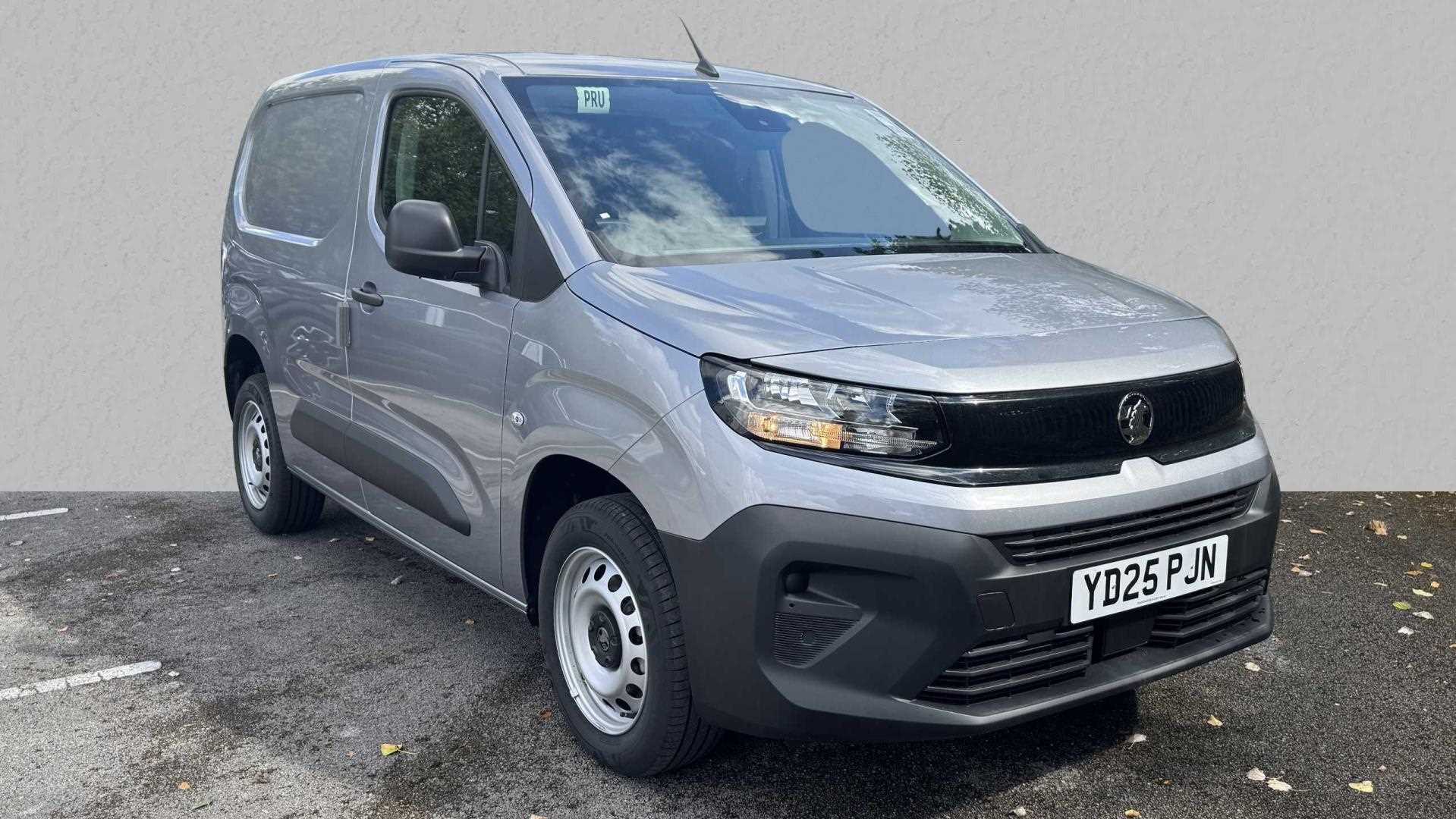 Main listing image - Vauxhall Combo Cargo