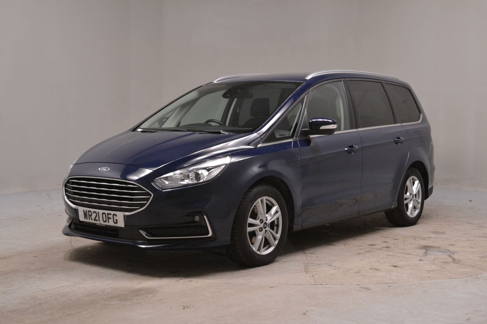 Main listing image - Ford Galaxy