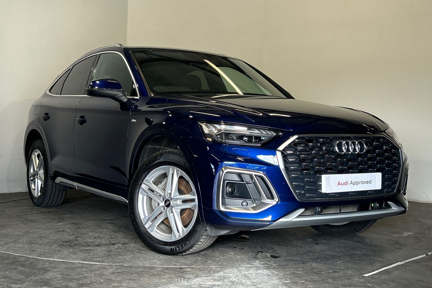 Main listing image - Audi Q5 Sportback