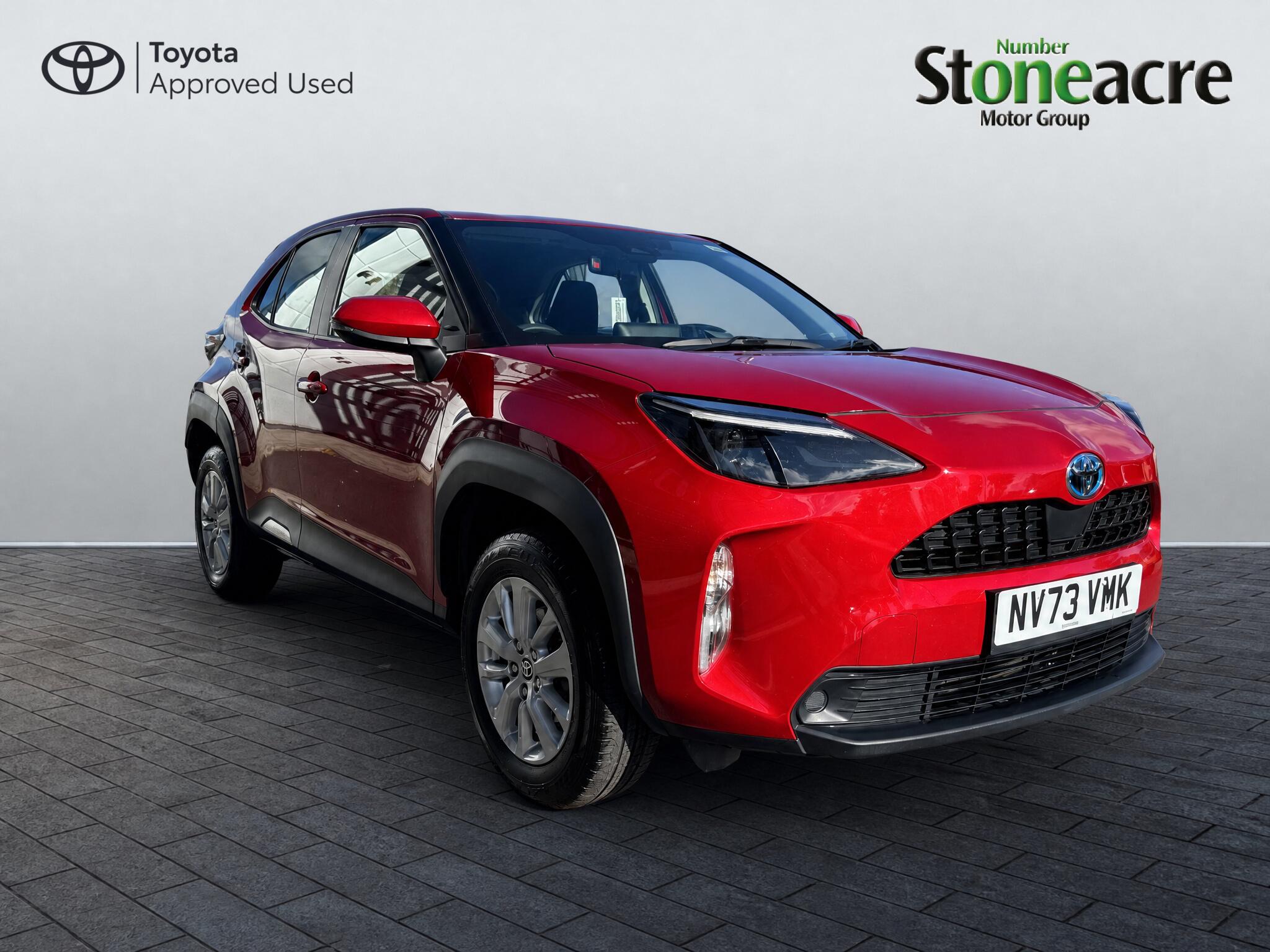 Main listing image - Toyota Yaris Cross