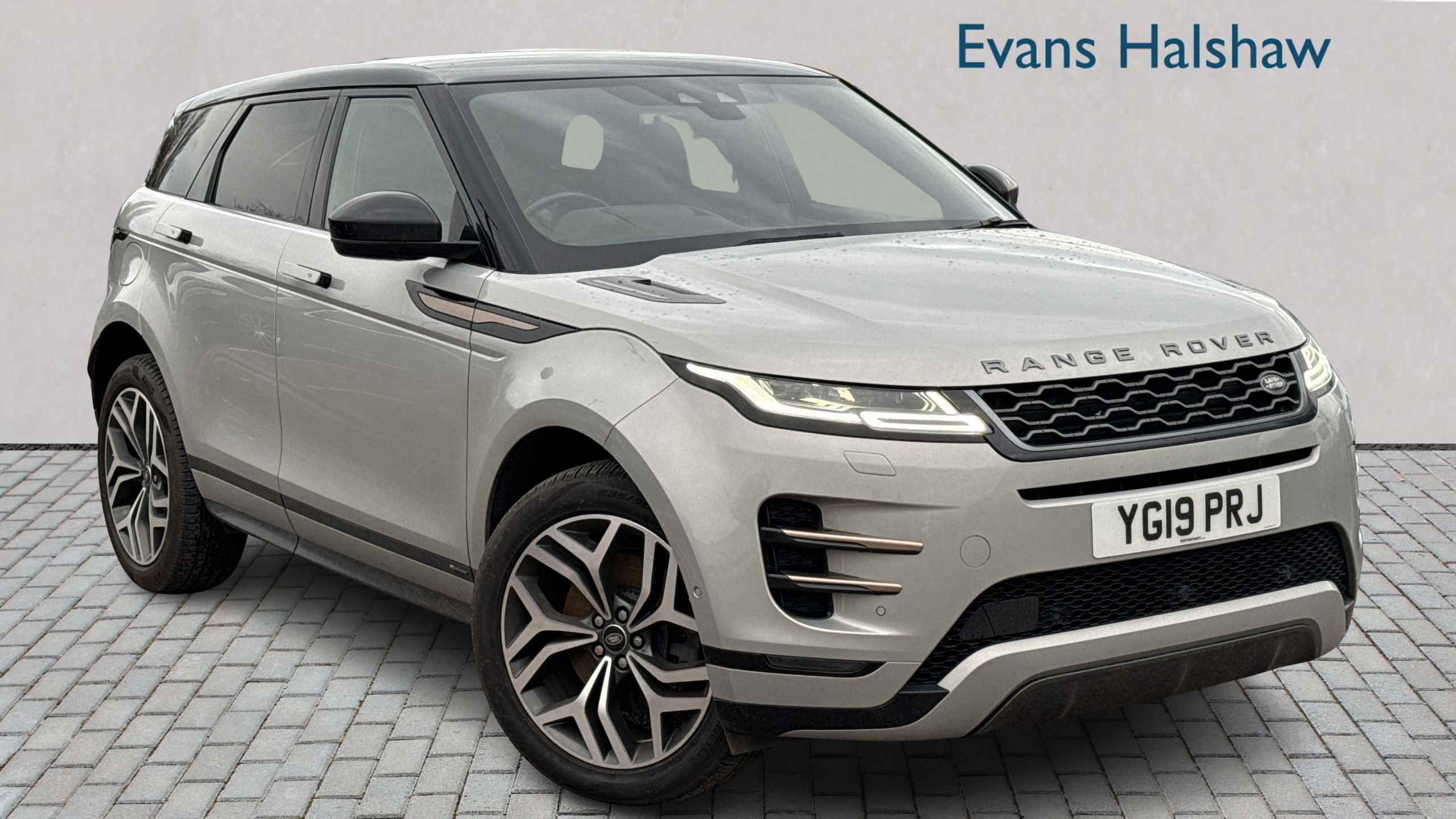 Main listing image - Land Rover Range Rover Evoque