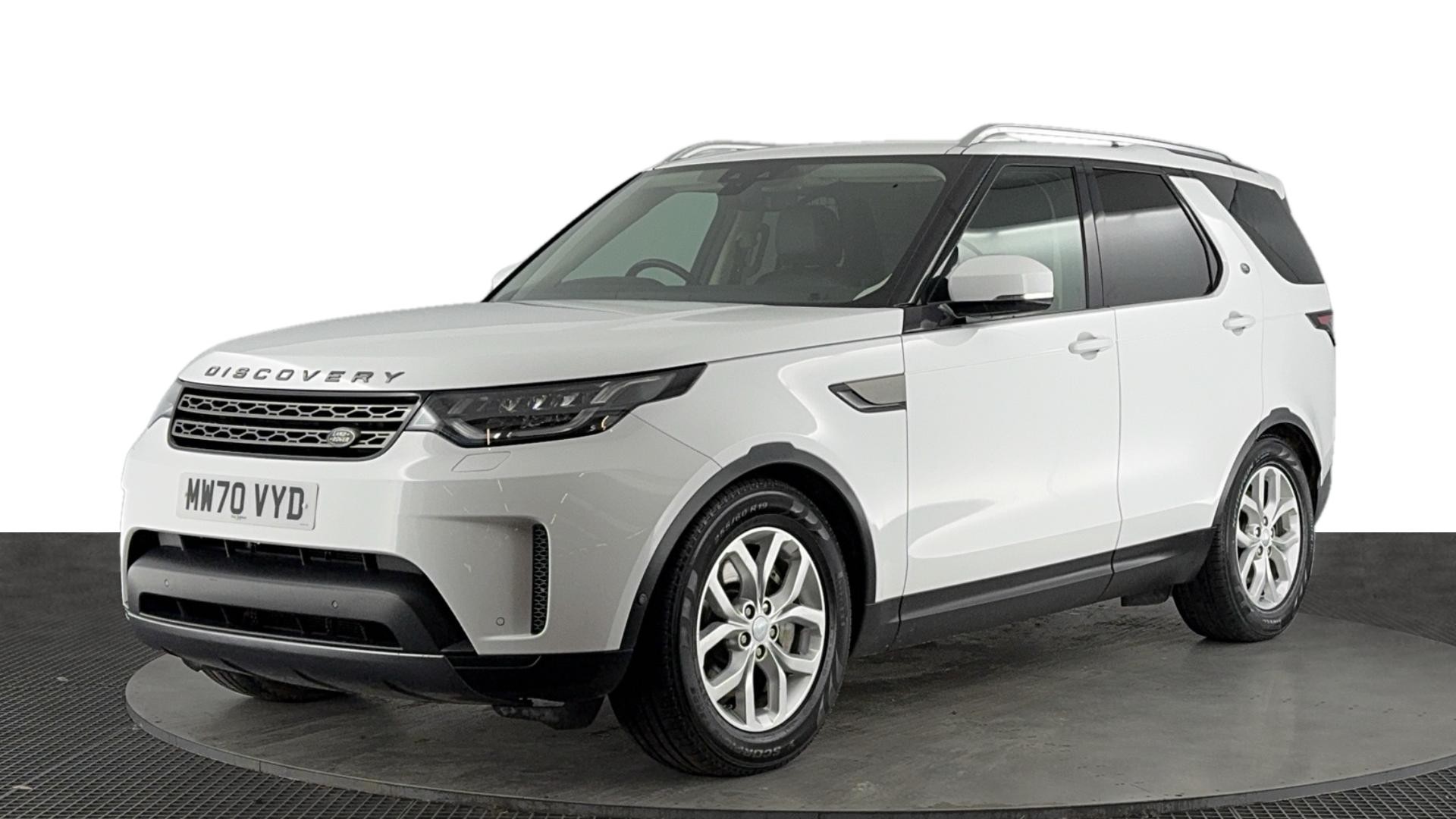 Main listing image - Land Rover Discovery