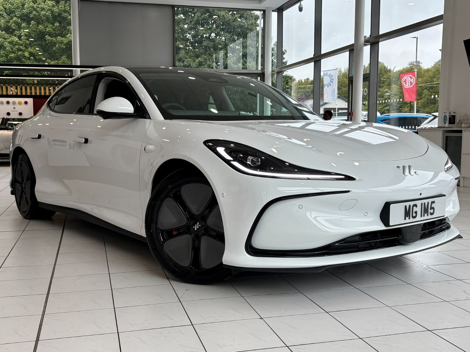 Main listing image - MG Im5