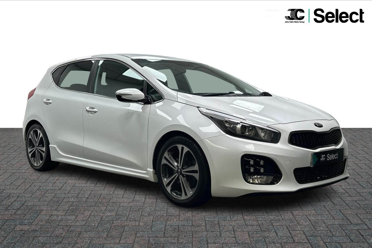 Main listing image - Kia Ceed