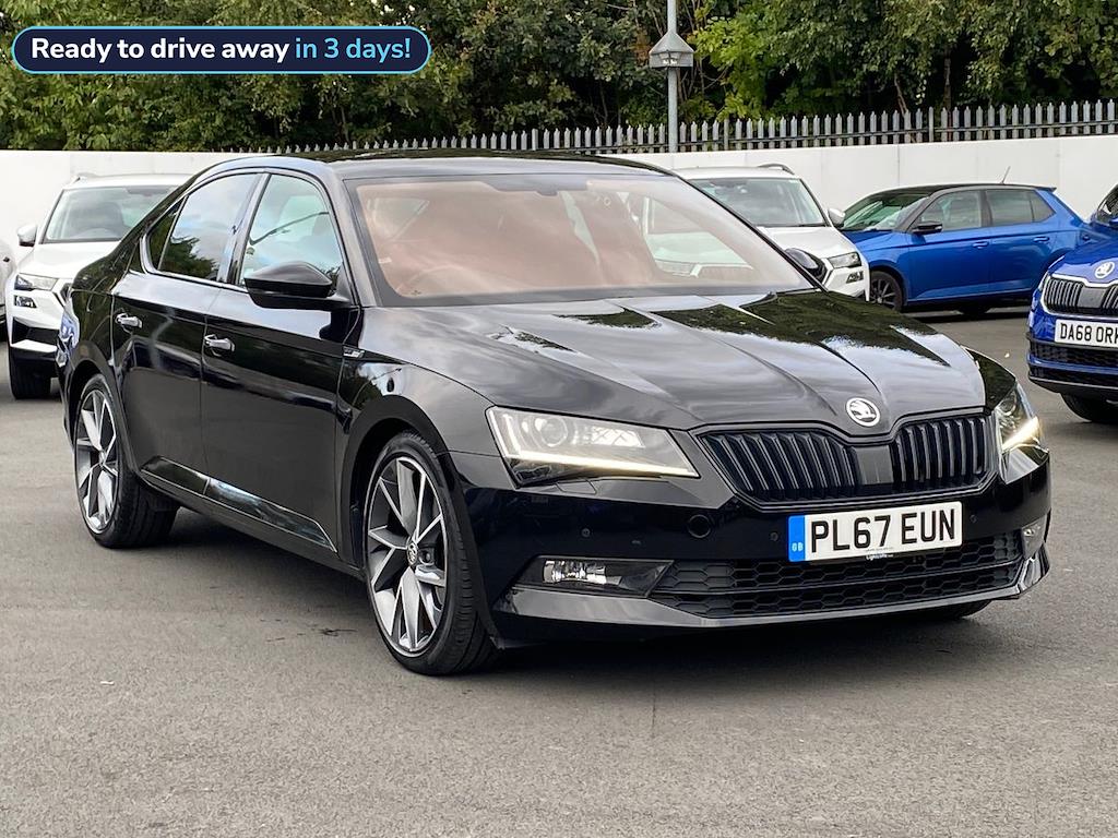 Main listing image - Skoda Superb