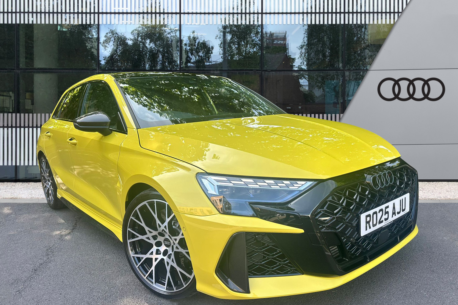 Main listing image - Audi RS3