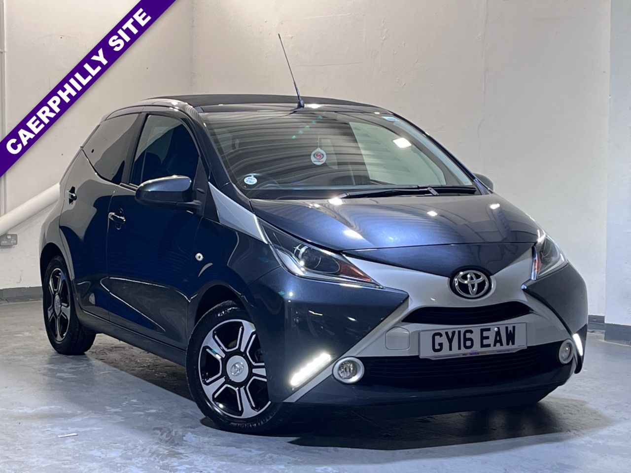 Main listing image - Toyota Aygo