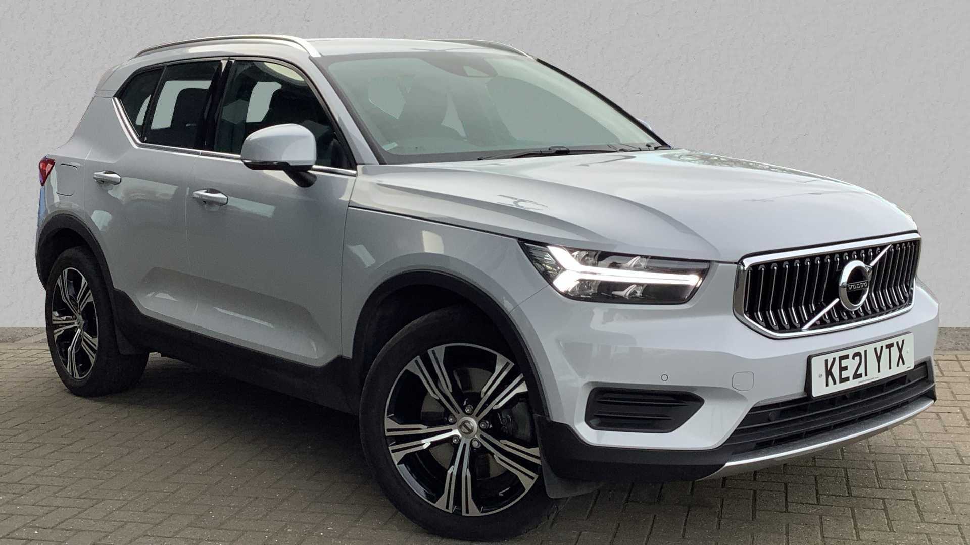 Main listing image - Volvo XC40 Recharge