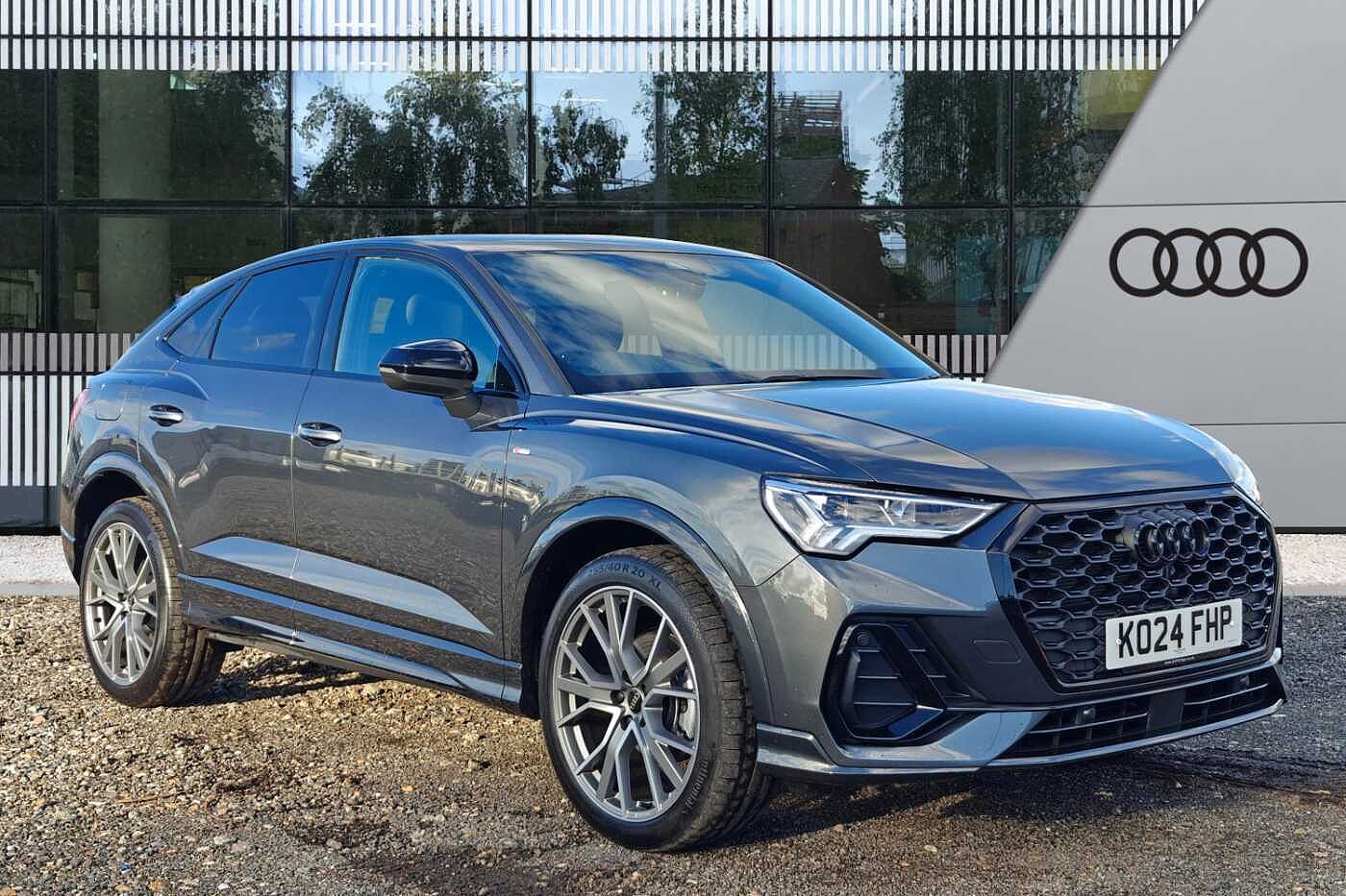 Main listing image - Audi Q3