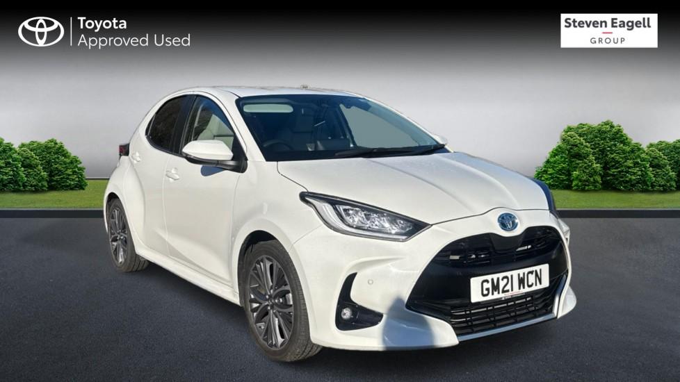 Main listing image - Toyota Yaris