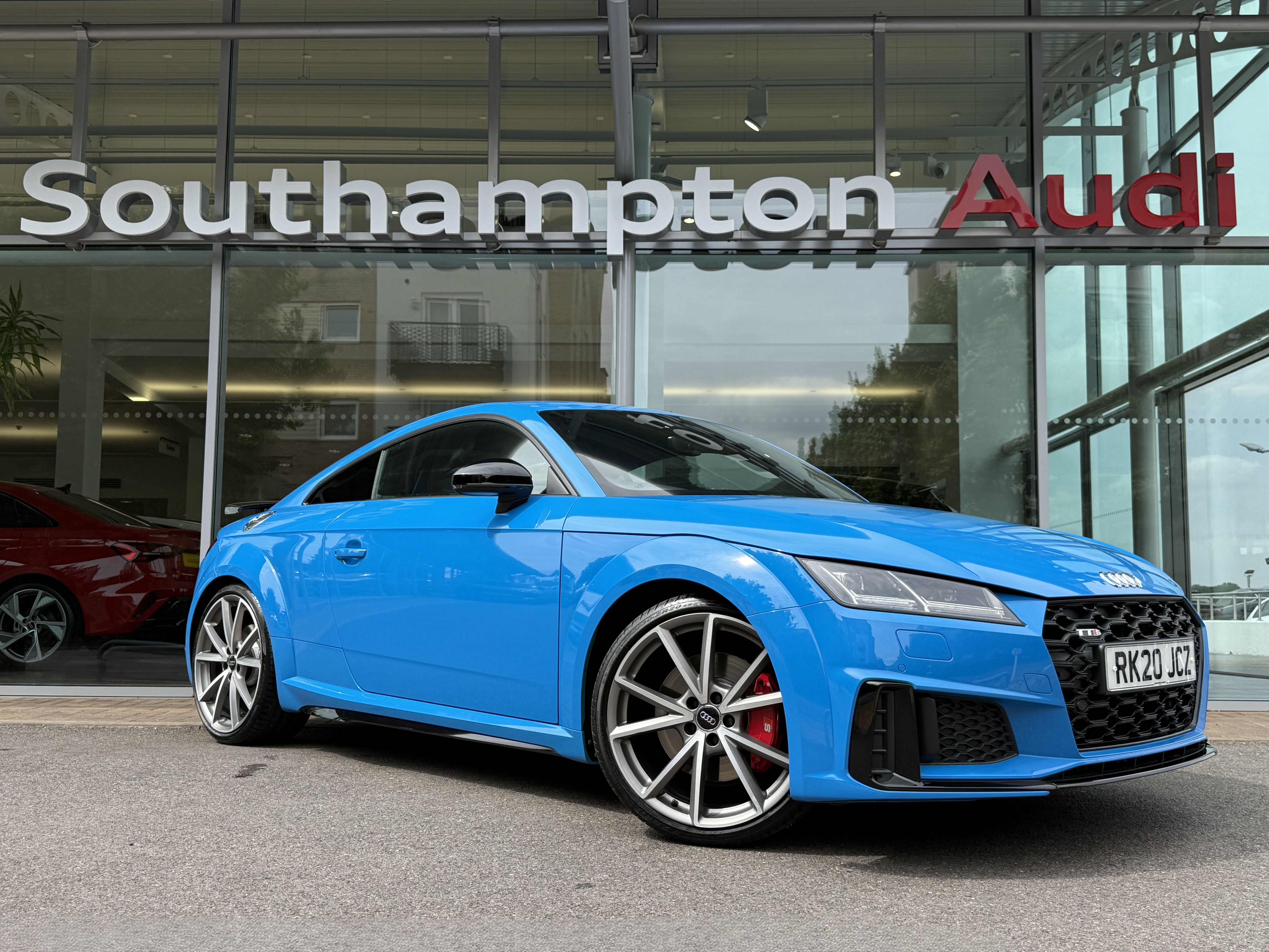 Main listing image - Audi TT