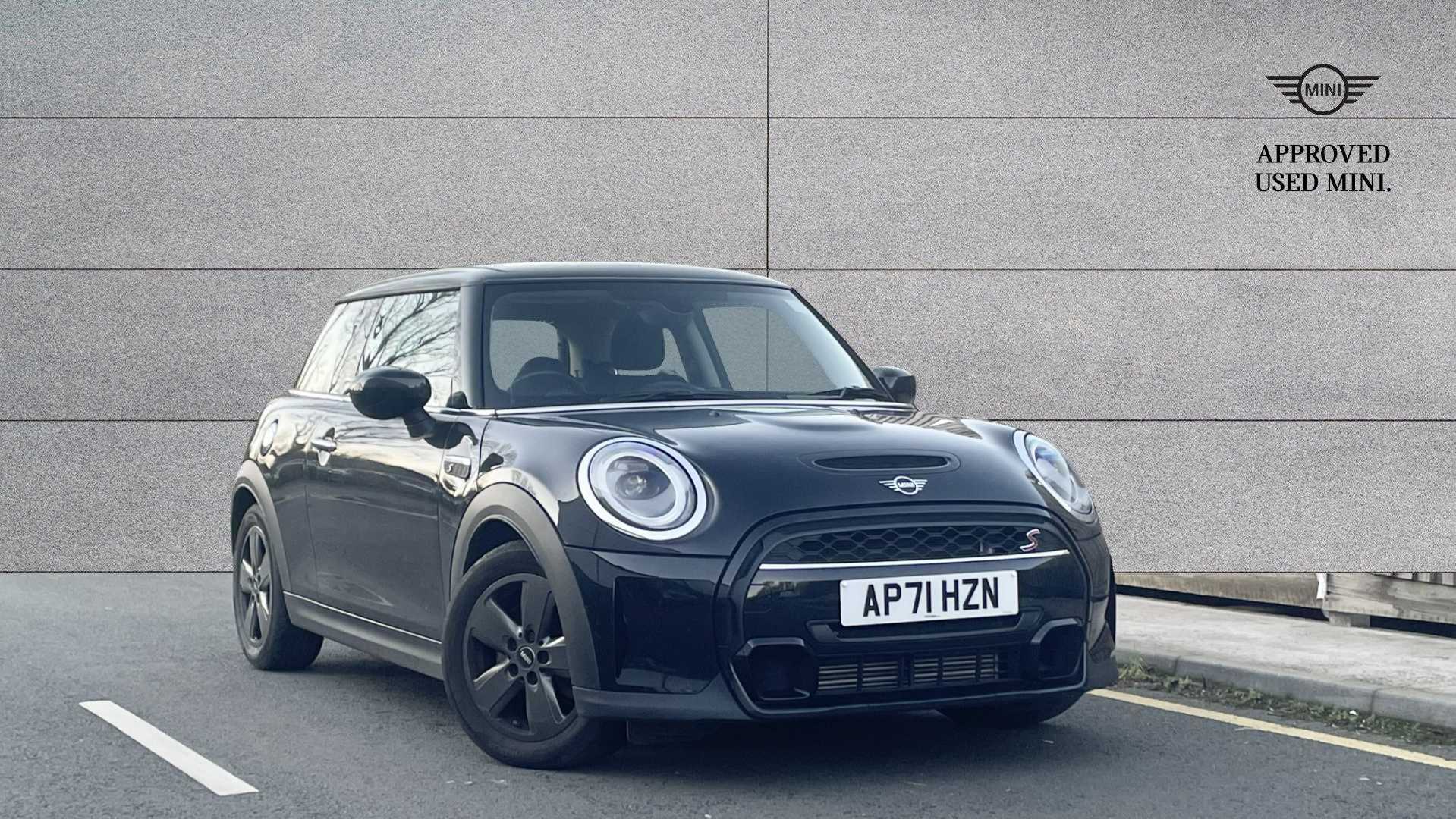 Main listing image - MINI Hatchback