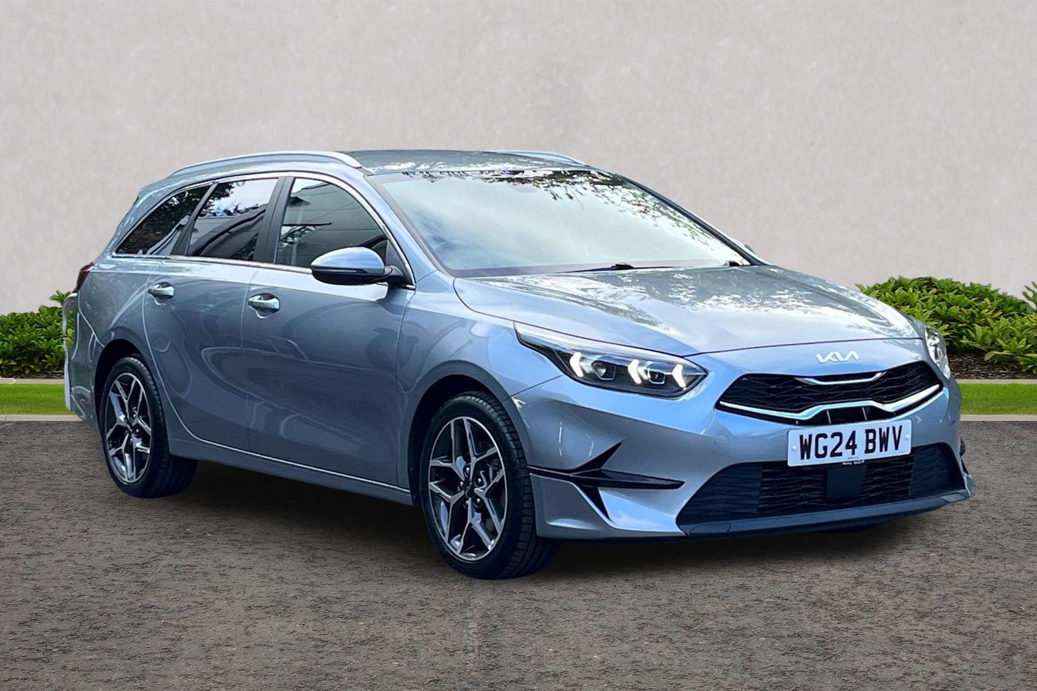 Main listing image - Kia Ceed