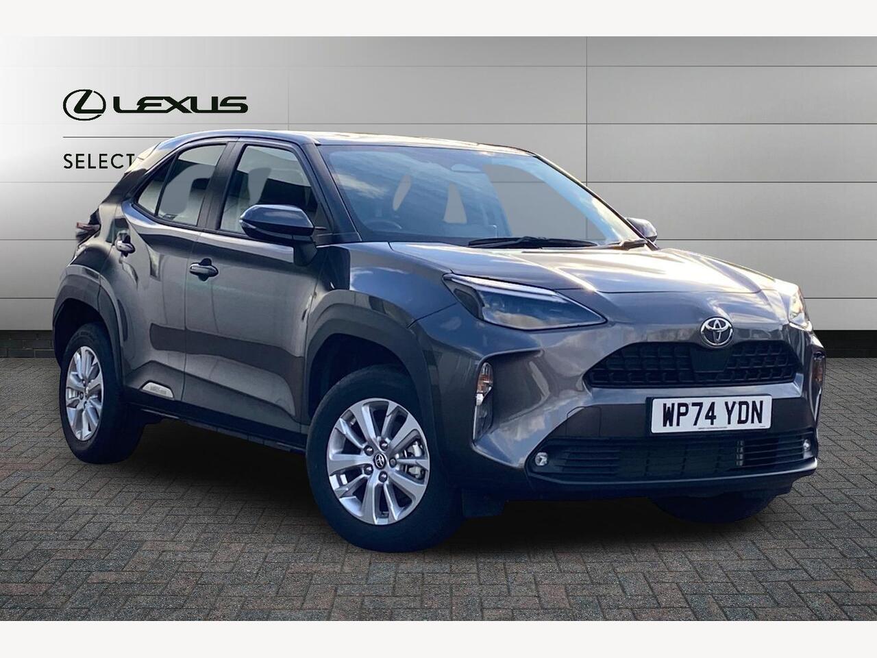Main listing image - Toyota Yaris Cross