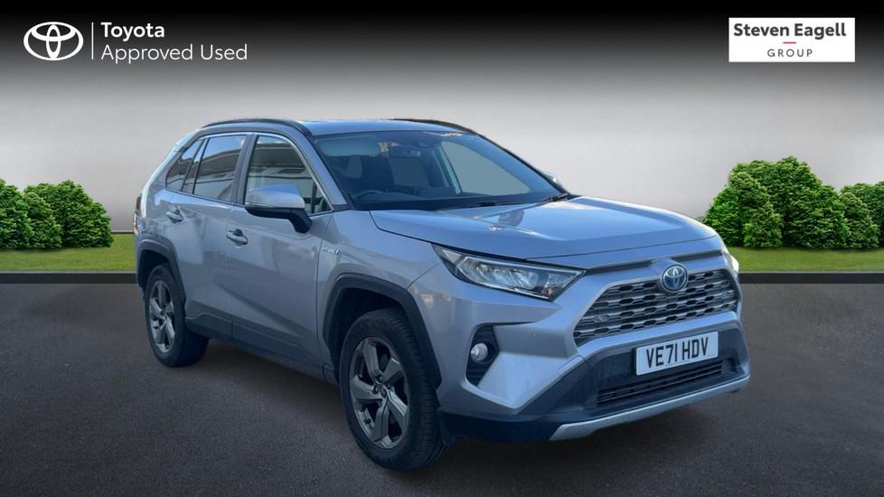 Main listing image - Toyota RAV4