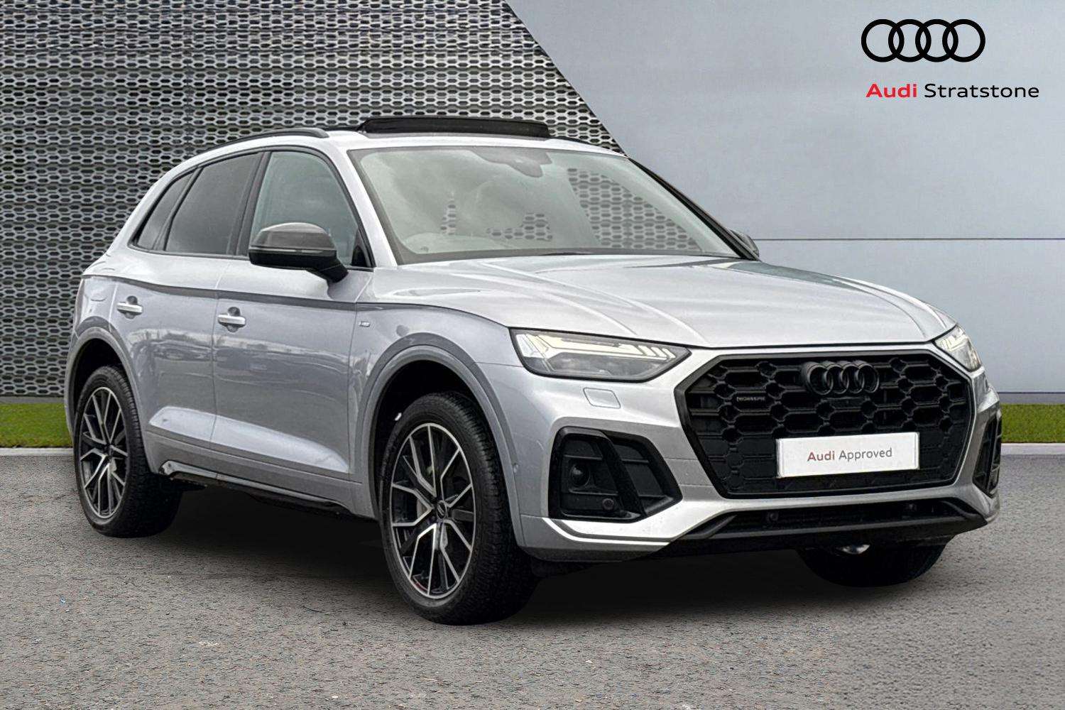 Main listing image - Audi Q5