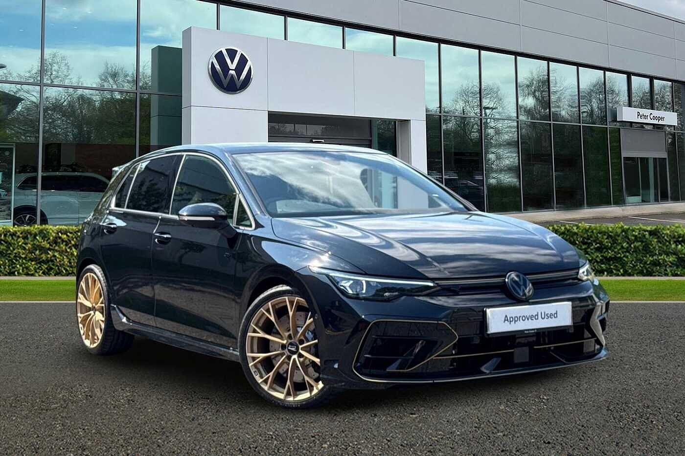 Main listing image - Volkswagen Golf R