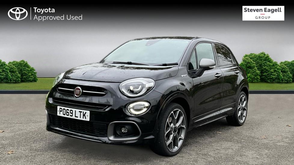 Main listing image - Fiat 500X