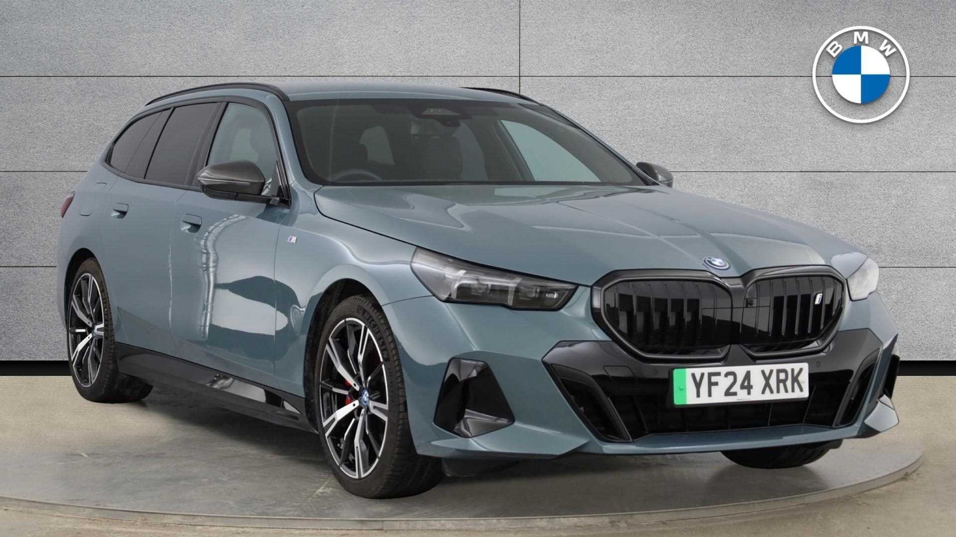 Main listing image - BMW i5
