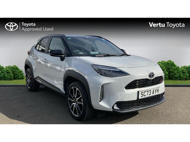 Main listing image - Toyota Yaris Cross