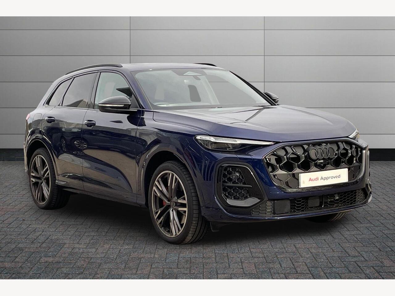 Main listing image - Audi Q5