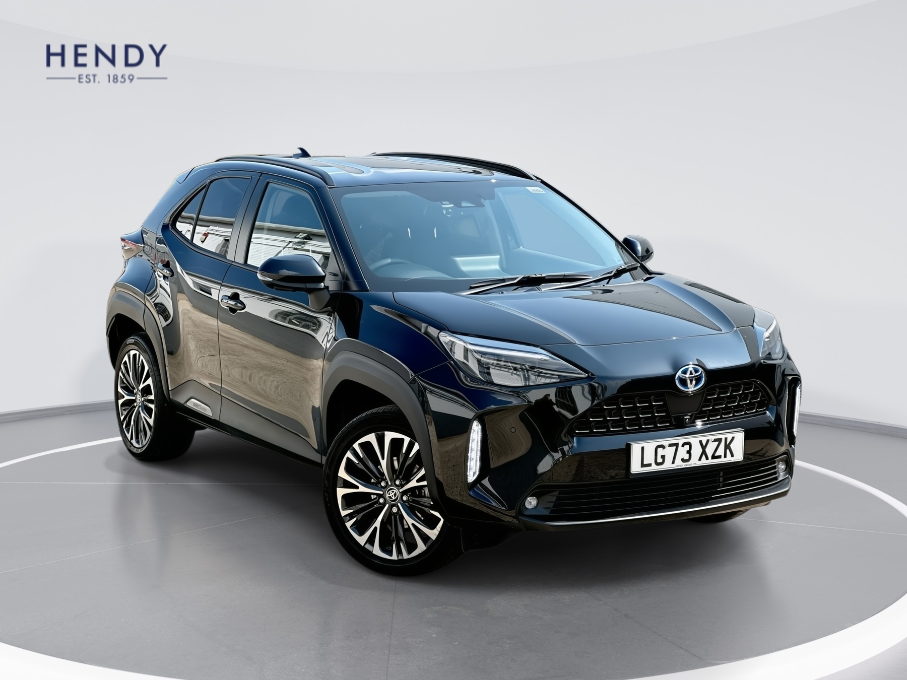 Main listing image - Toyota Yaris Cross
