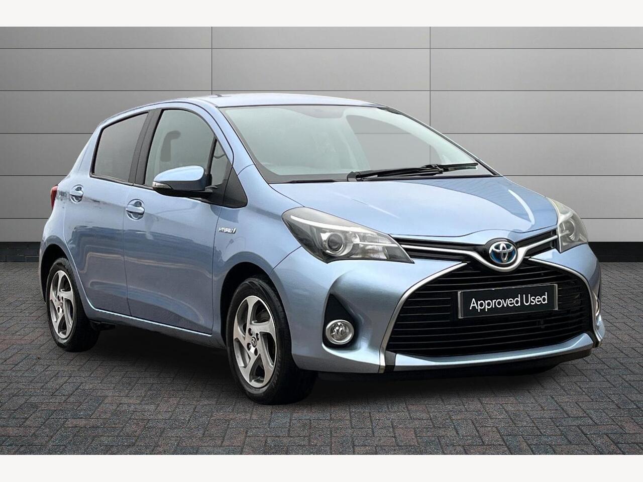 Main listing image - Toyota Yaris