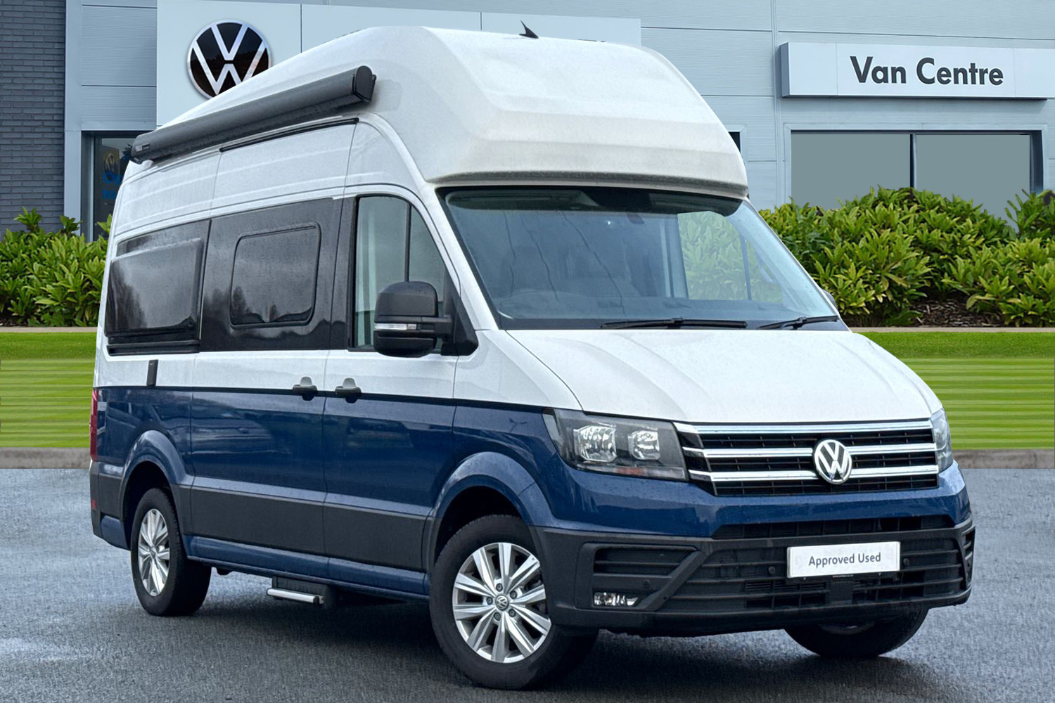 Main listing image - Volkswagen Grand California