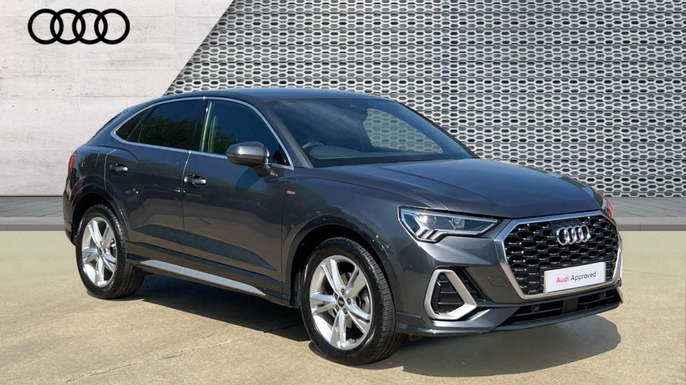 Main listing image - Audi Q3