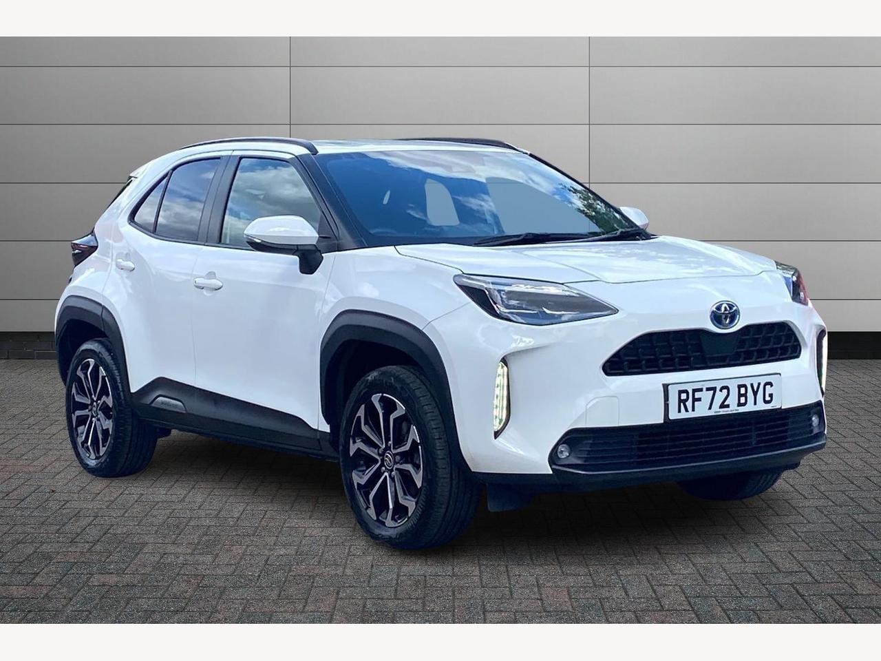 Main listing image - Toyota Yaris Cross