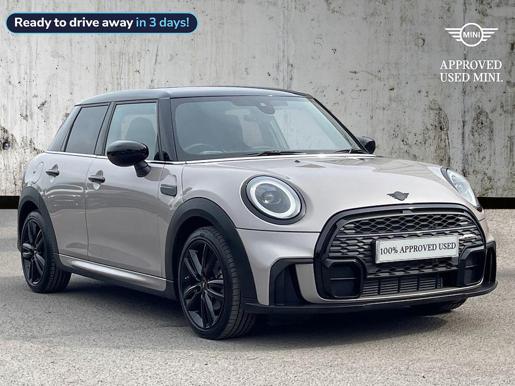 Main listing image - MINI Hatchback 5dr