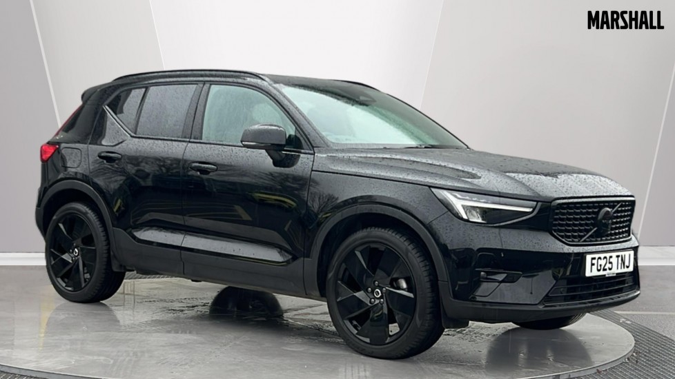 Main listing image - Volvo XC40