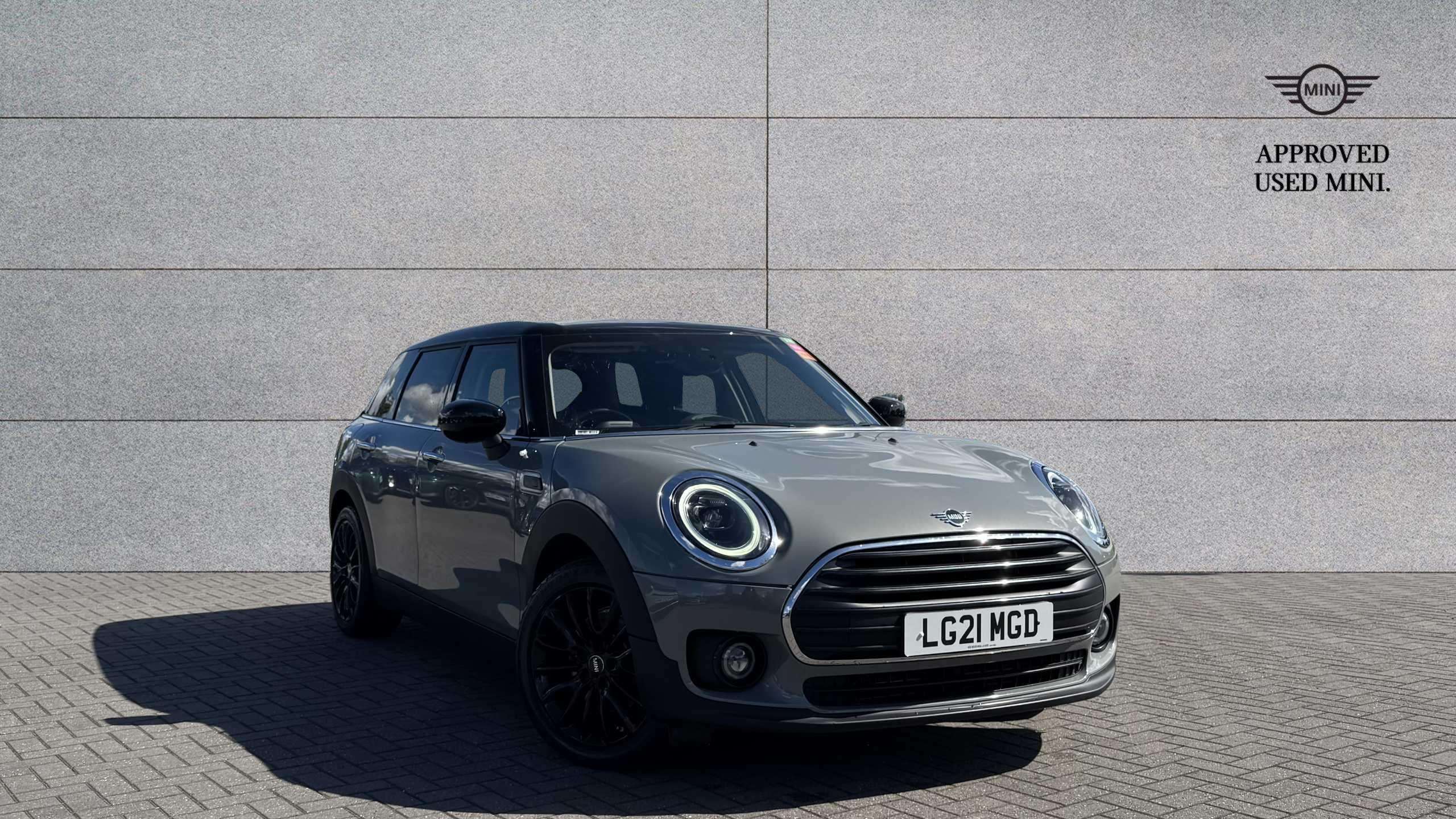 Main listing image - MINI Clubman