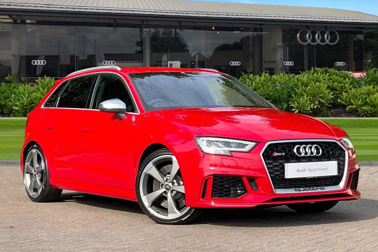 Main listing image - Audi RS3