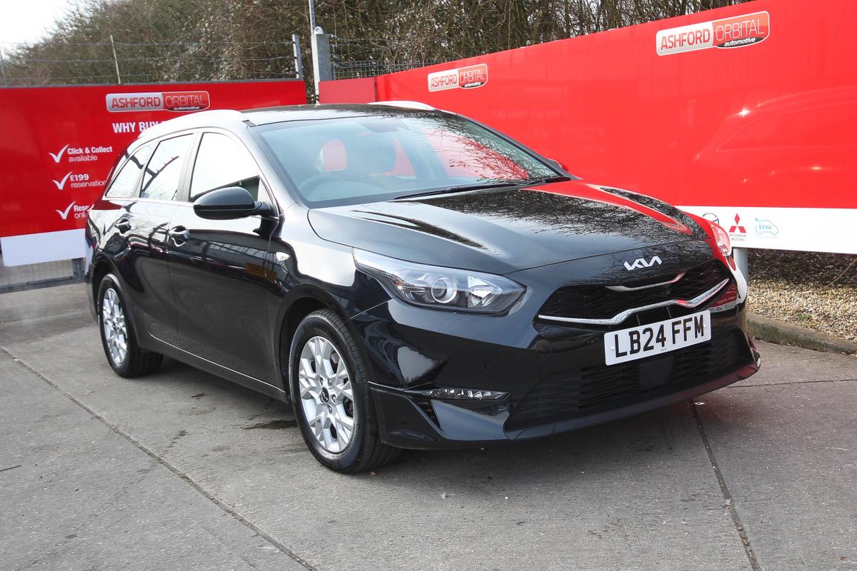 Main listing image - Kia Ceed SW