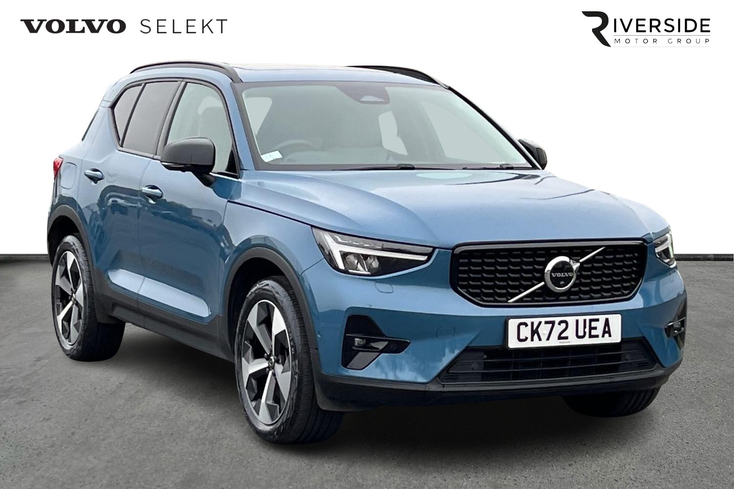 Main listing image - Volvo XC40