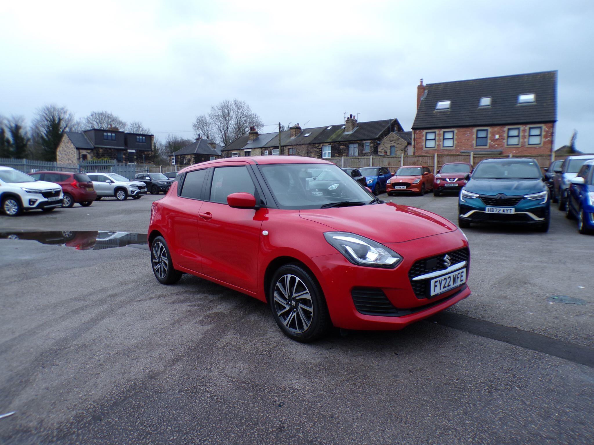 Main listing image - Suzuki Swift