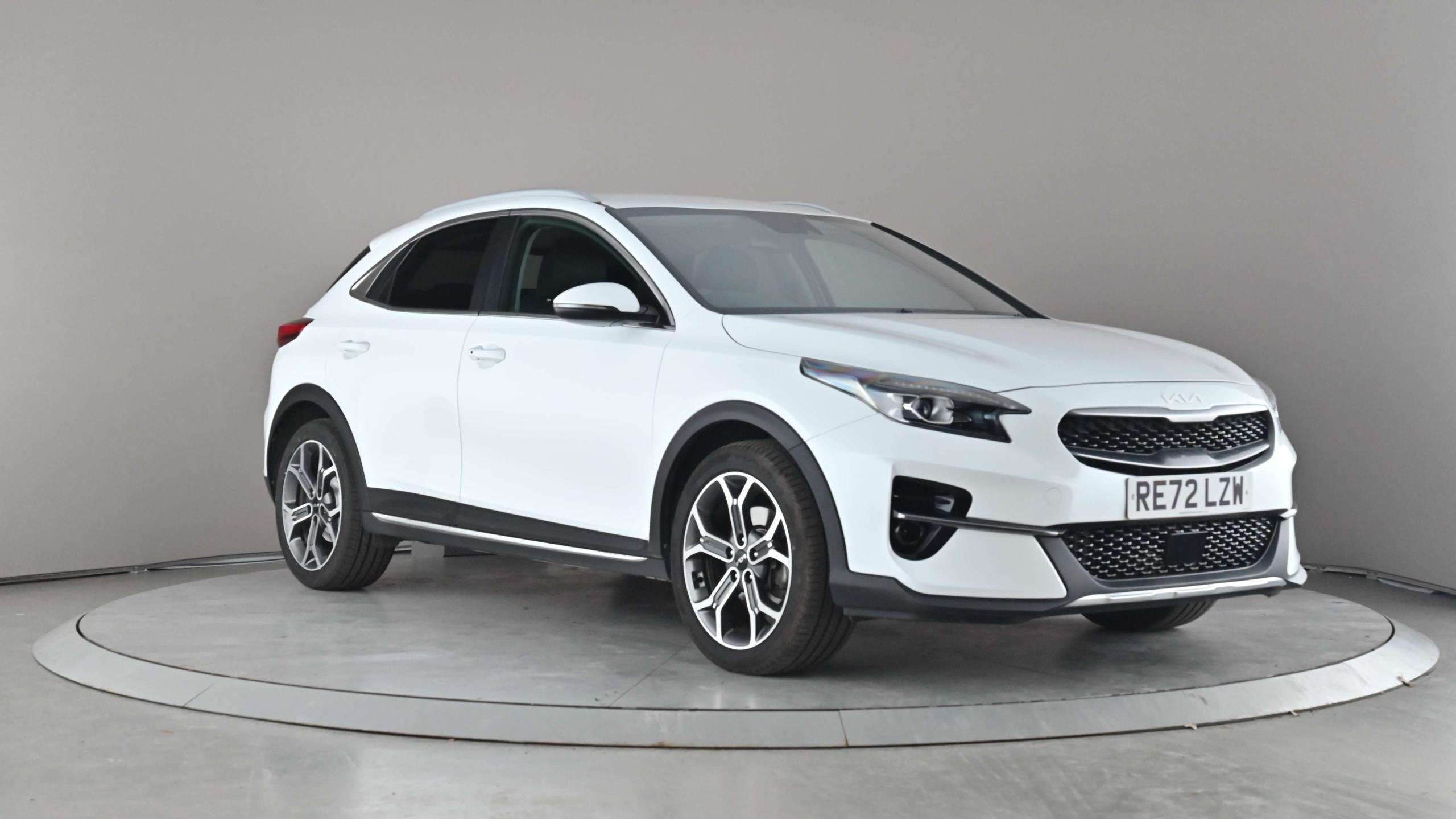 Main listing image - Kia XCeed